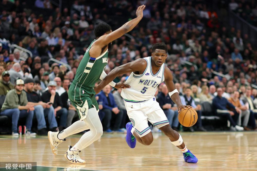 与此同时 与此同时